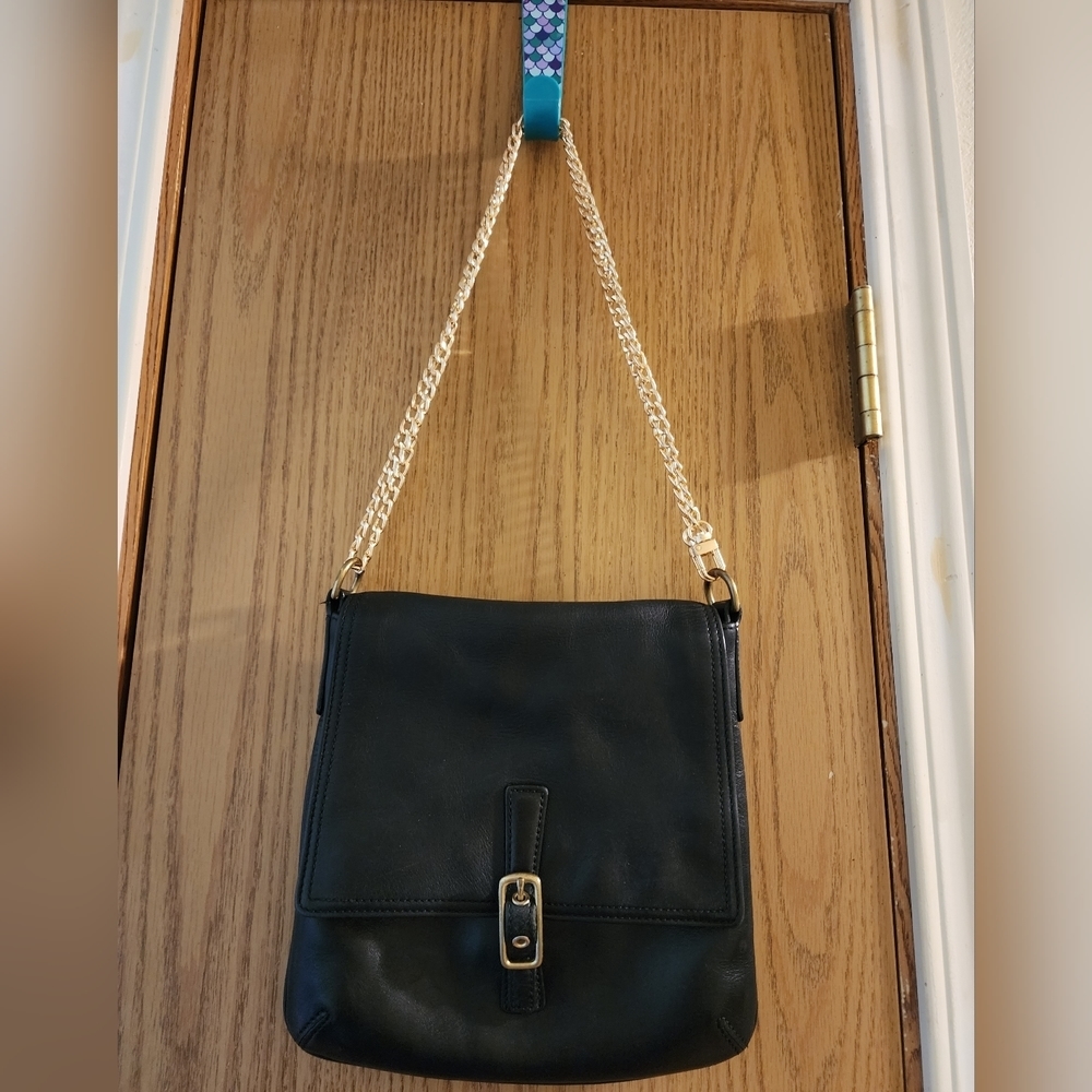 Vintage legacy coach bag with replacement chain strap guc